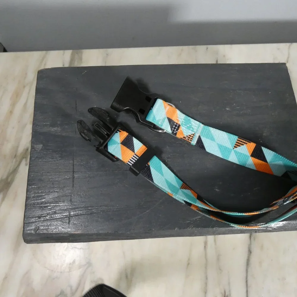 HOST PICK! NWT Nylon collar bright and colorful M- 13-21